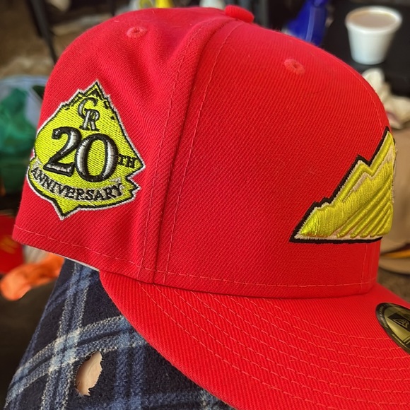 Hat Club Exclusive New Era 59/50 High Voltage Rockies 20th An. MTN IRD 7 3/8 - Picture 2 of 3